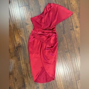 Elegant Red One-Shoulder Dress